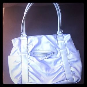 🎉FREE with any purchase🎉 Elle handbag